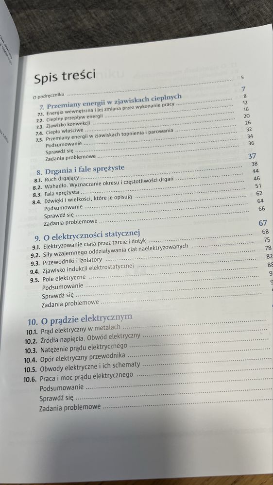 Podręcznik do fizyki świat fizyki klasa 8