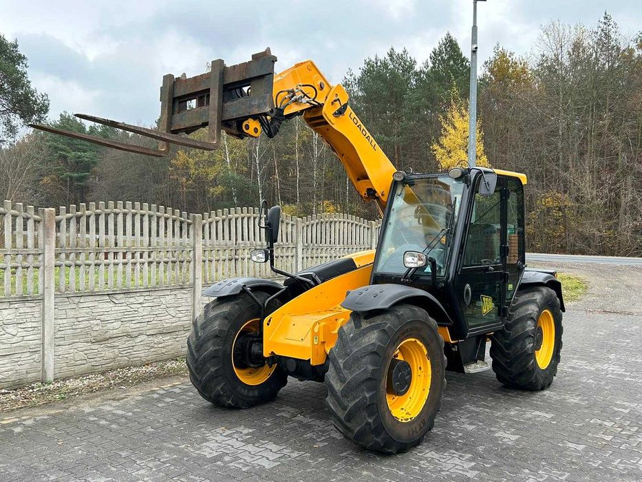 JCB 526-56 Agrii Merlo TF38.7 JCB 536-60 Manitou 634 agrii super