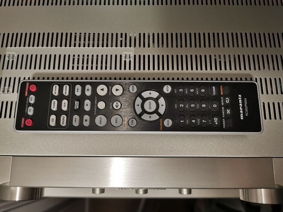 Wzmacniacz Marantz PM8005 srebrny, odtwarzacz CD6007 srebrny