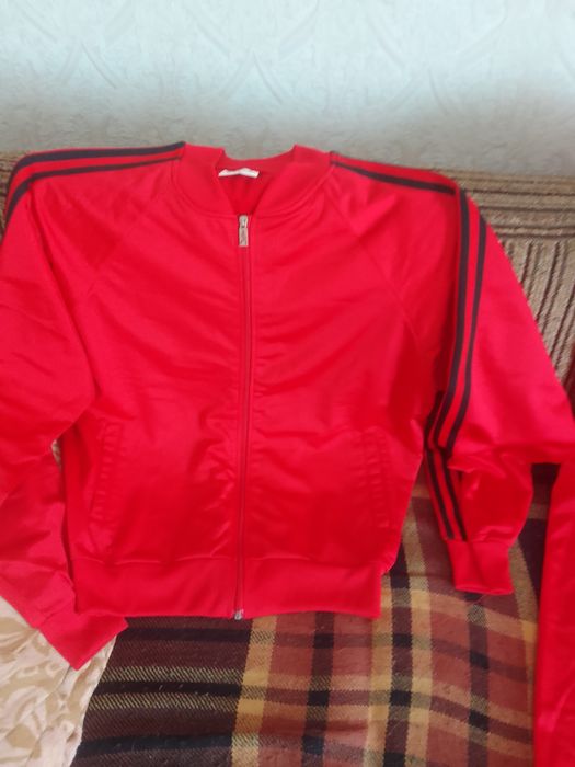 Спортивный костюм