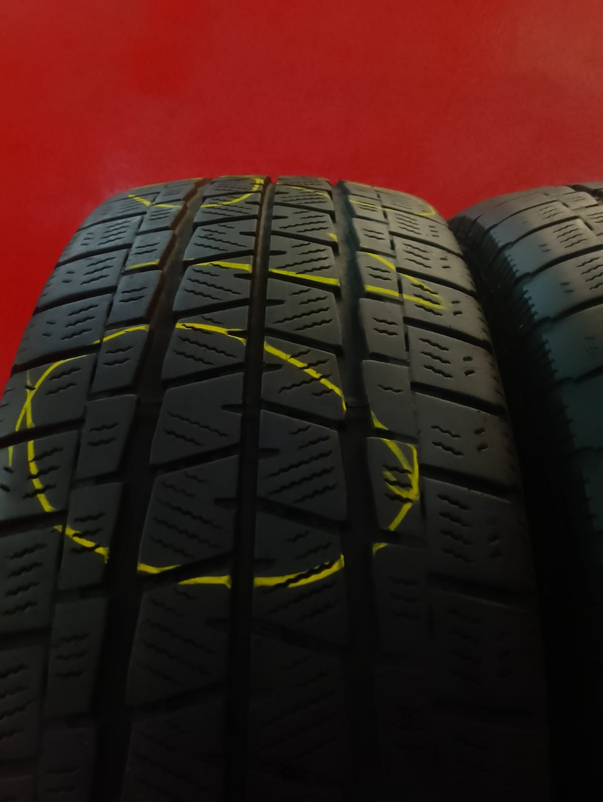 Opony 225/65/16 c falken