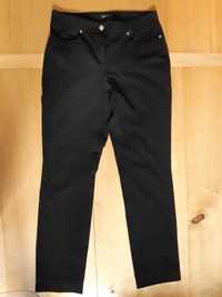czarne eleganckie spodnie z wysokim stanem z materiału rozmiar 38 - 40