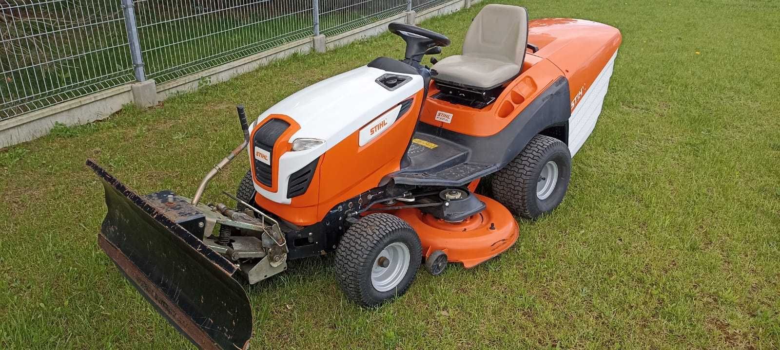 Traktor do koszenia Stihl RT 6127.0 ZL