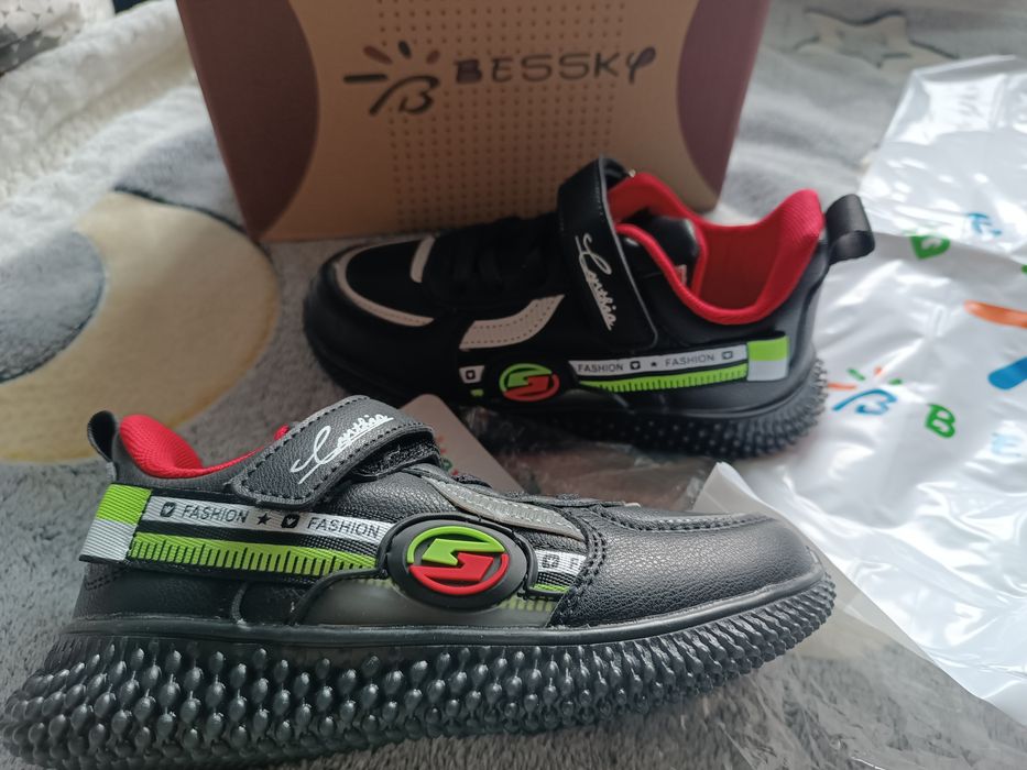 Buty sportowe dla chłopca adidasy długość wkładki 19cm