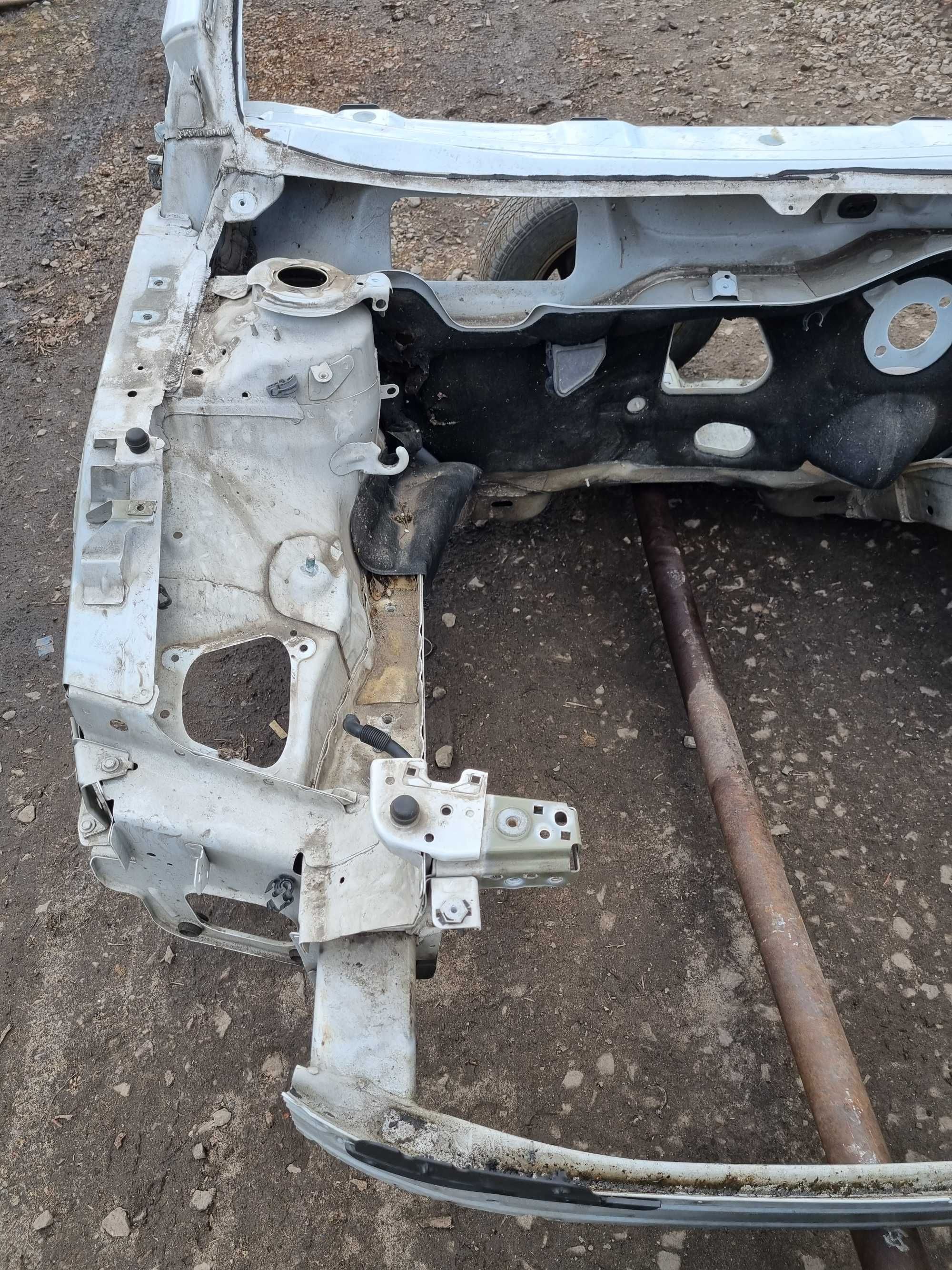 Opel Astra J Kombi Poszycie Błotnika Prawy Przód Kolor Z40R