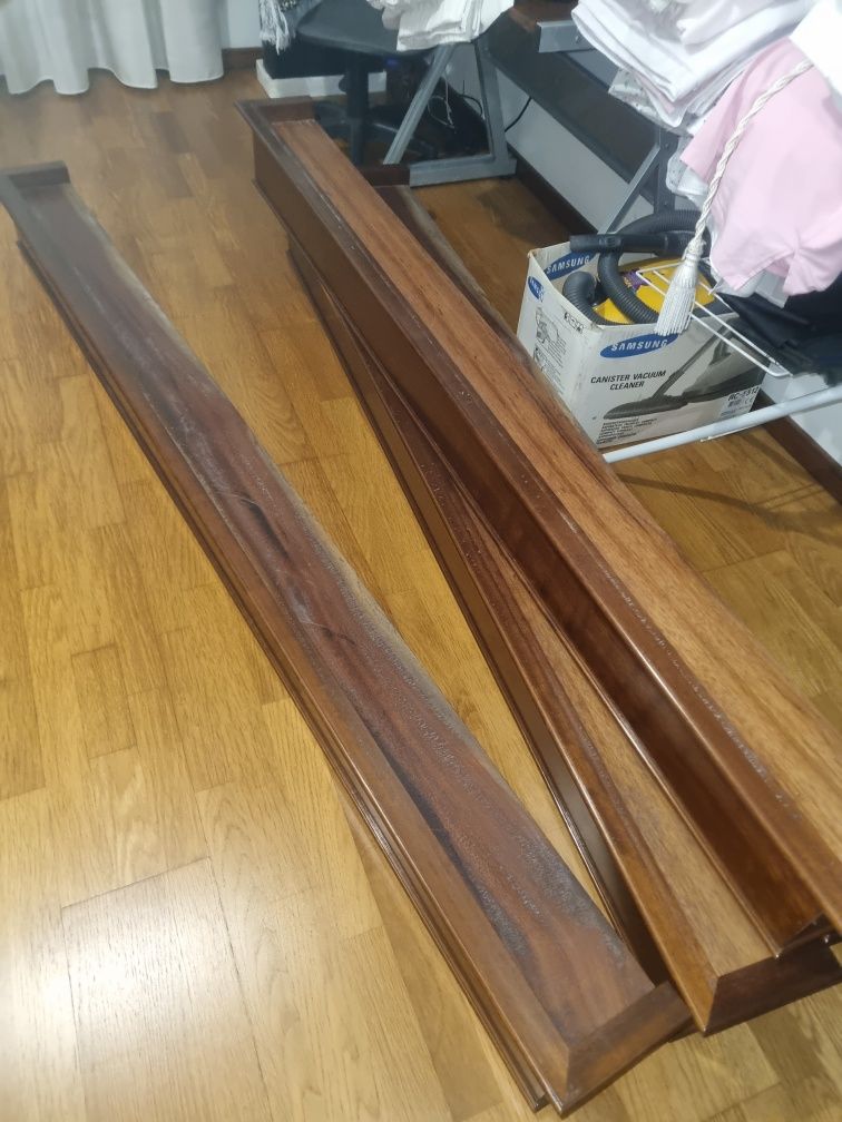 Sanefas de castanho maciço