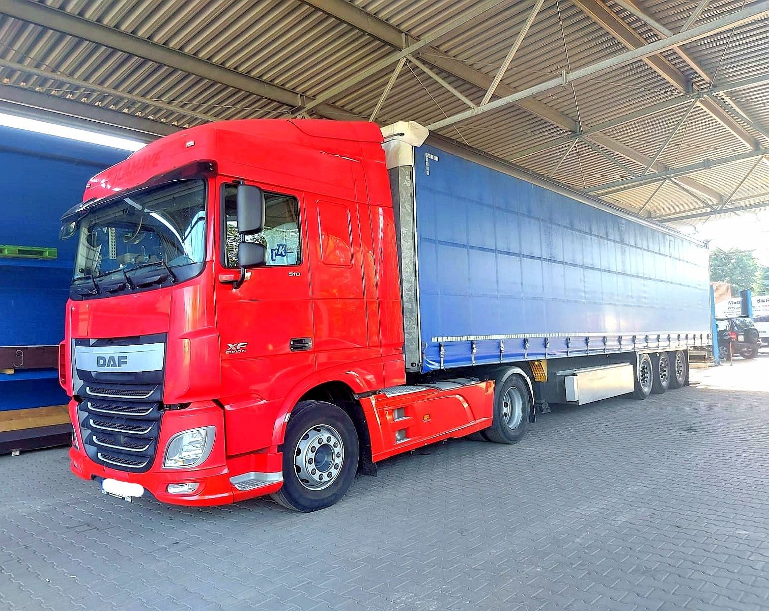 Wynajem ciągnik siodłowy euro 6 DAF XF 106.510 / 2016 standard