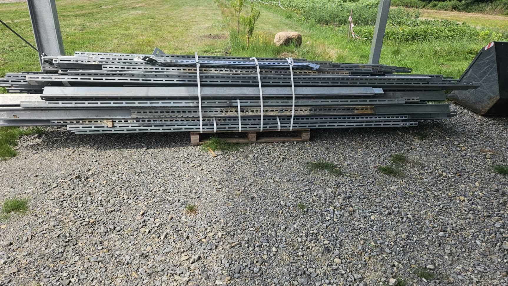 Konstrukcja pod panele fotowoltaiczne profile perforowane fotowoltaika