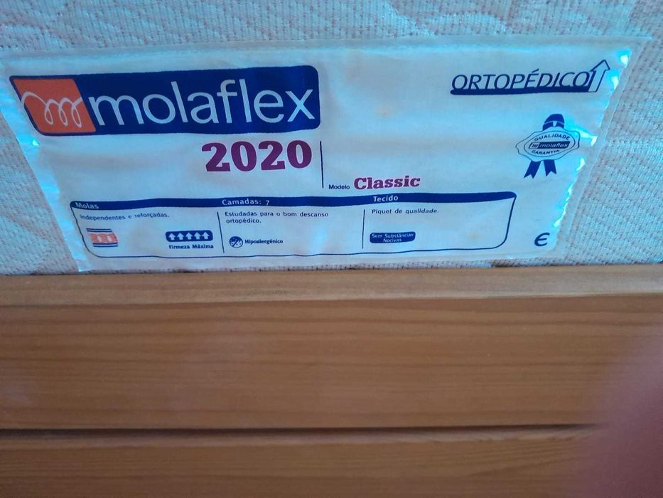Excelente Oportunidade: um quarto alegre e confortável