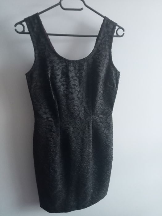 Czarna sukienka - na różne okazje .