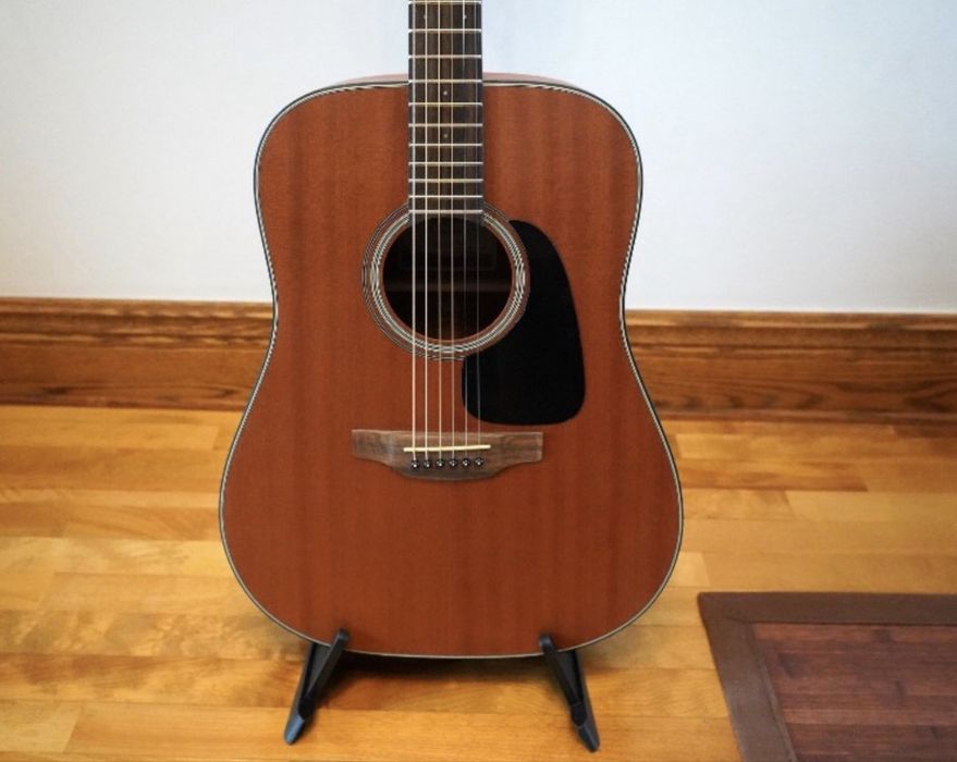 Guitarra acústica Takamine GD11M-NS
