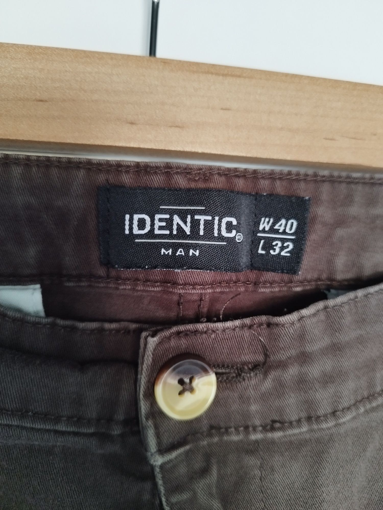 Brązowe spodnie materiałowe Identic W40 L 32