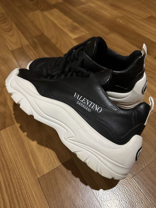 Жіночі кросівки Valentino Garavani оригінал