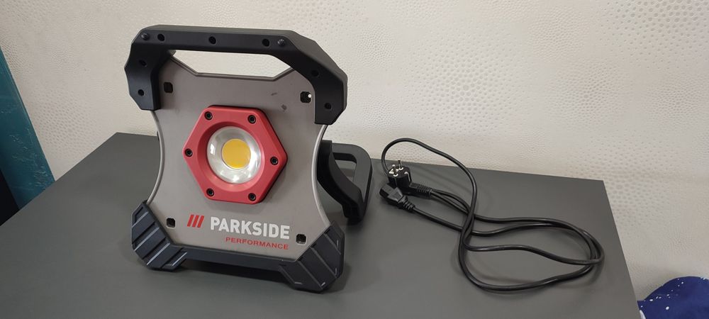 Ліхтар світлодіодний PARKSIDE Performance, 6000 lm.