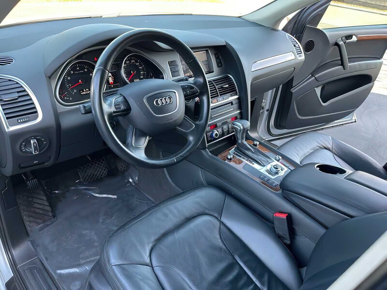 Audi Q7 2015 Gray