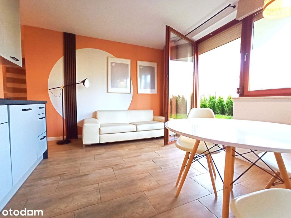 Bezpośrednio - Żabiniec, dwupokojowe z ogródkiem plus parking