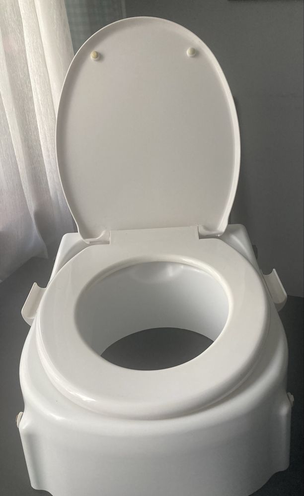 Nasadka toaletowa WC
