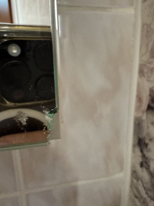 Szafka lazienkowa lustro