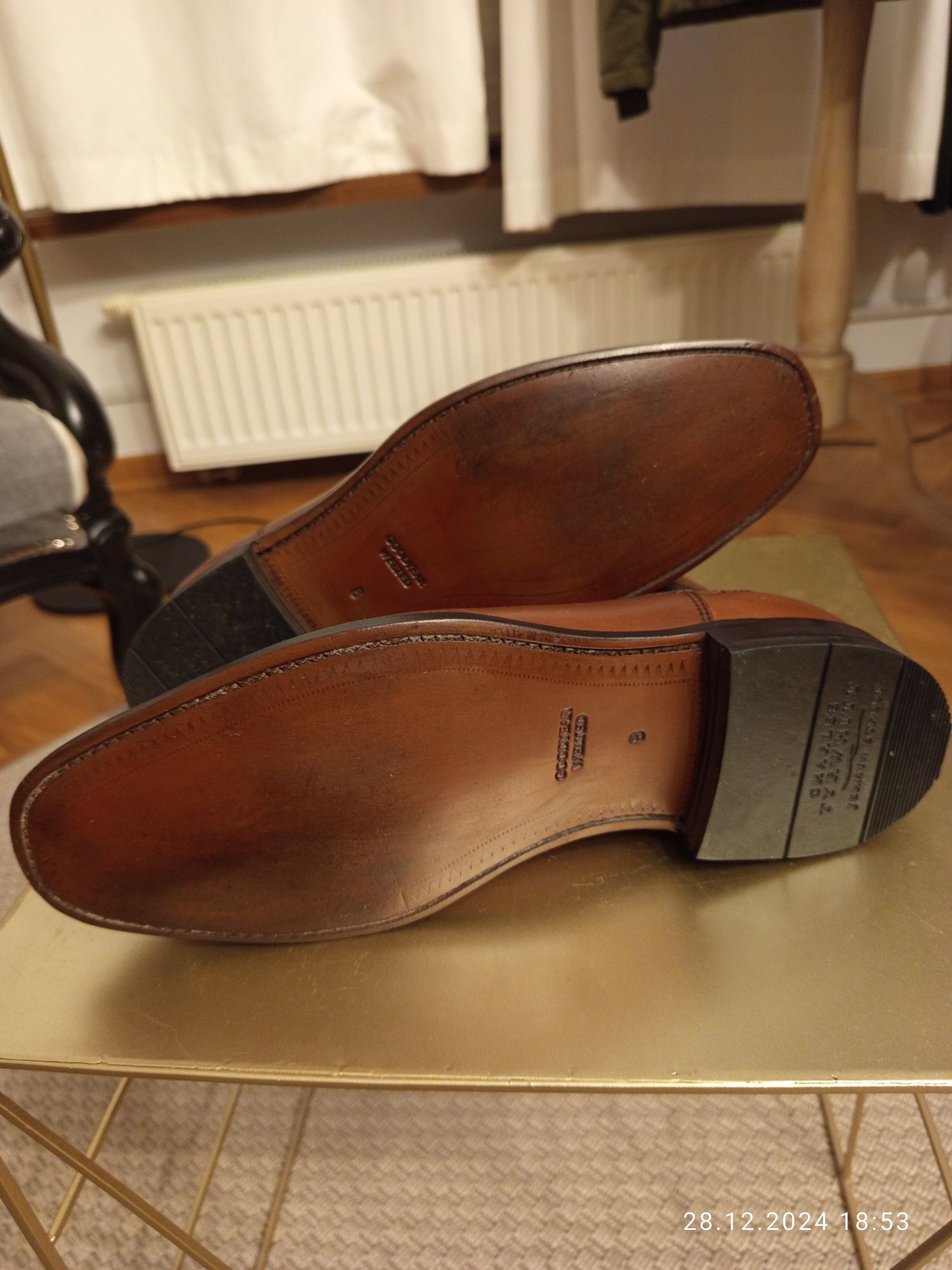 Eleganckie sztyblety męskie Charles Tyrwhitt roz. 8