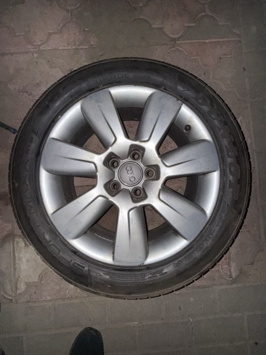 Alufelgi dwa komplety  Audi zima lato 225/55 r 17