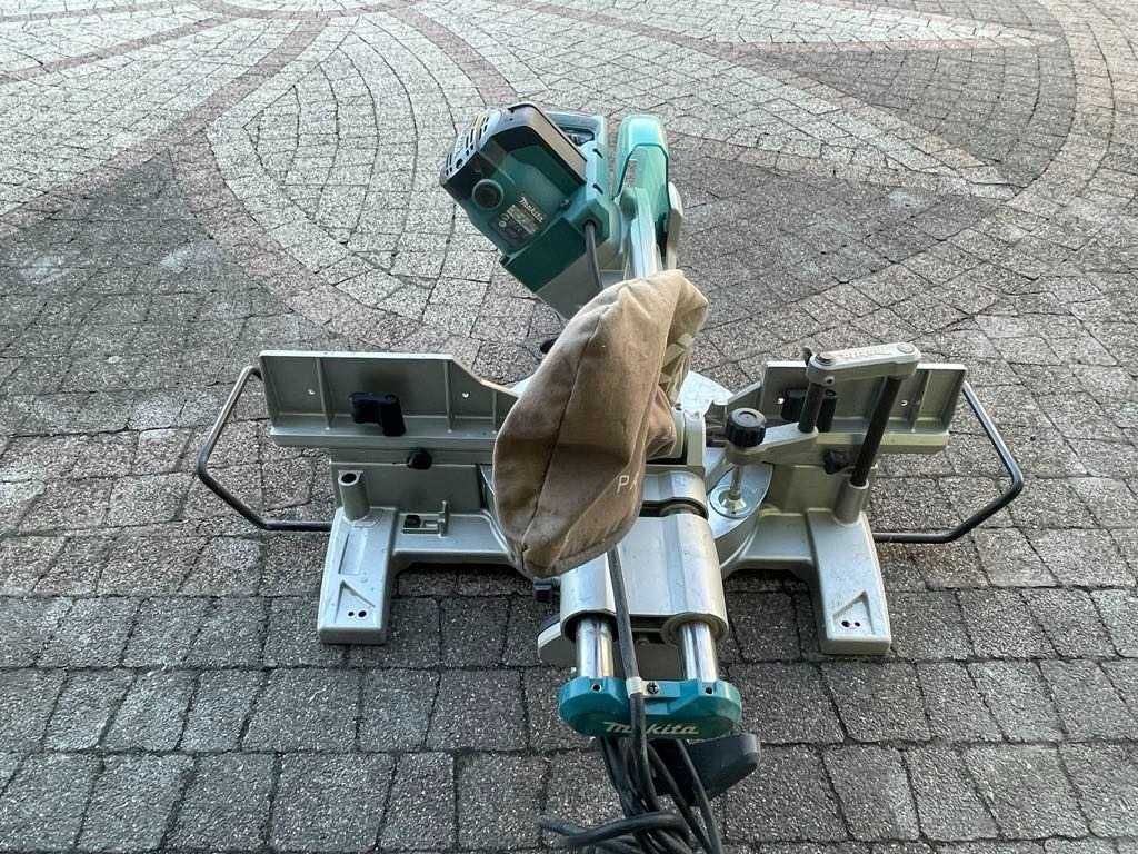 Piła tarczowa ukośnica Makita LS1016L kapówka 260mm 1510W