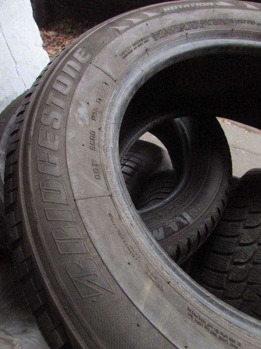 235/60/R17 пара зимової гуми Bridgestone