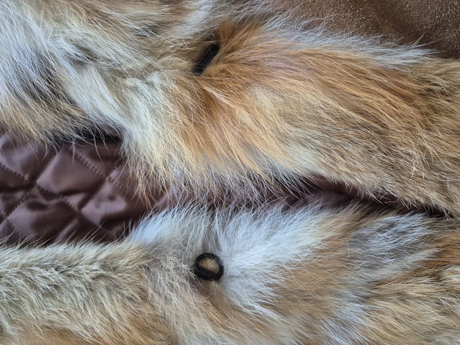 Casaco em pele com pelo Tam.S