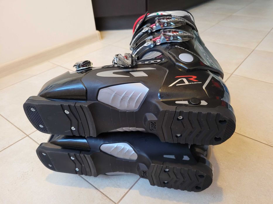 Нові лижні черевики Dalbello Aerro 50. Розмір 44 (28.5). Оригінал