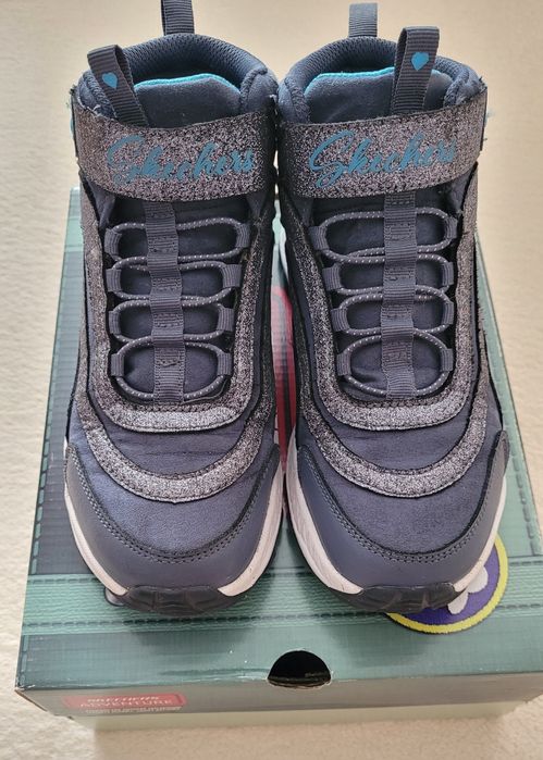 Деми ботинки, кроссовки Skechers