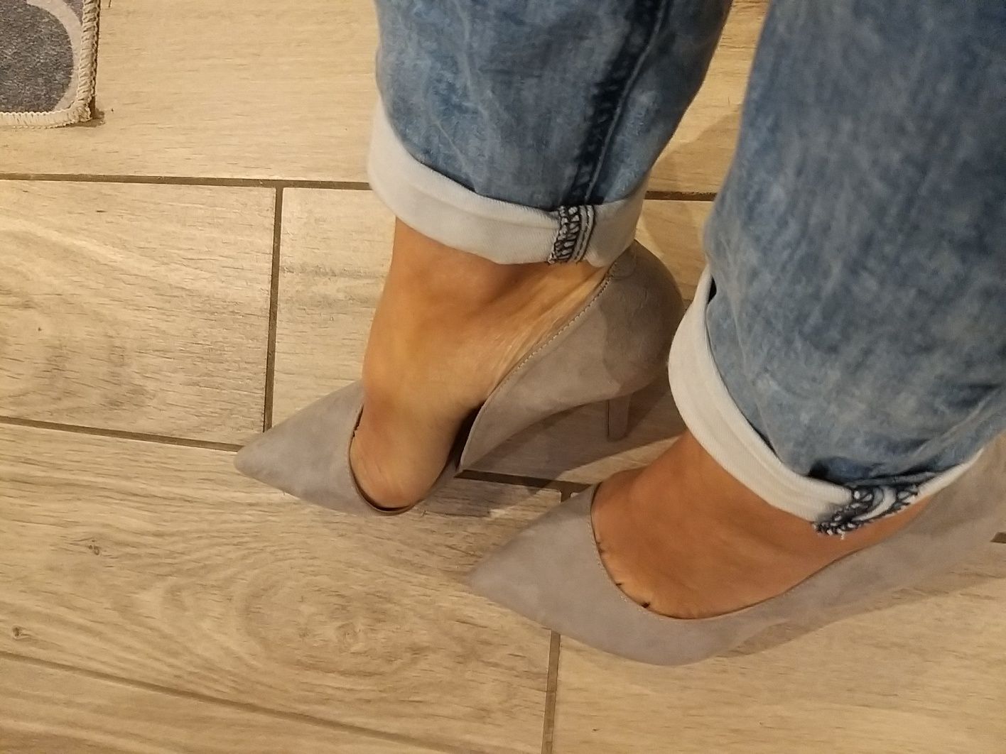 Buty Szpilki Obcasy zamsz Szare rozm.37