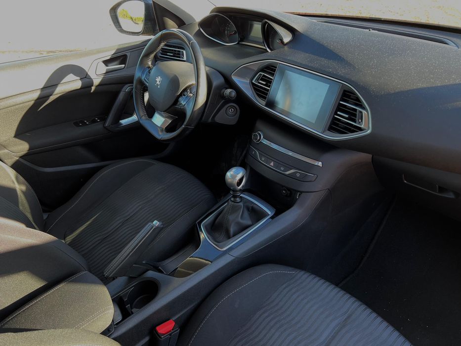 Peugeot 308 SW 1.6 BlueHDi Active