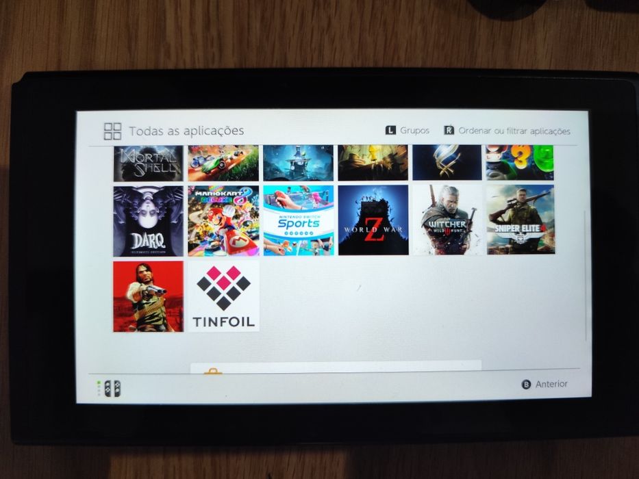 Nintendo switch  desbloqueada e com muitos jogos instalados