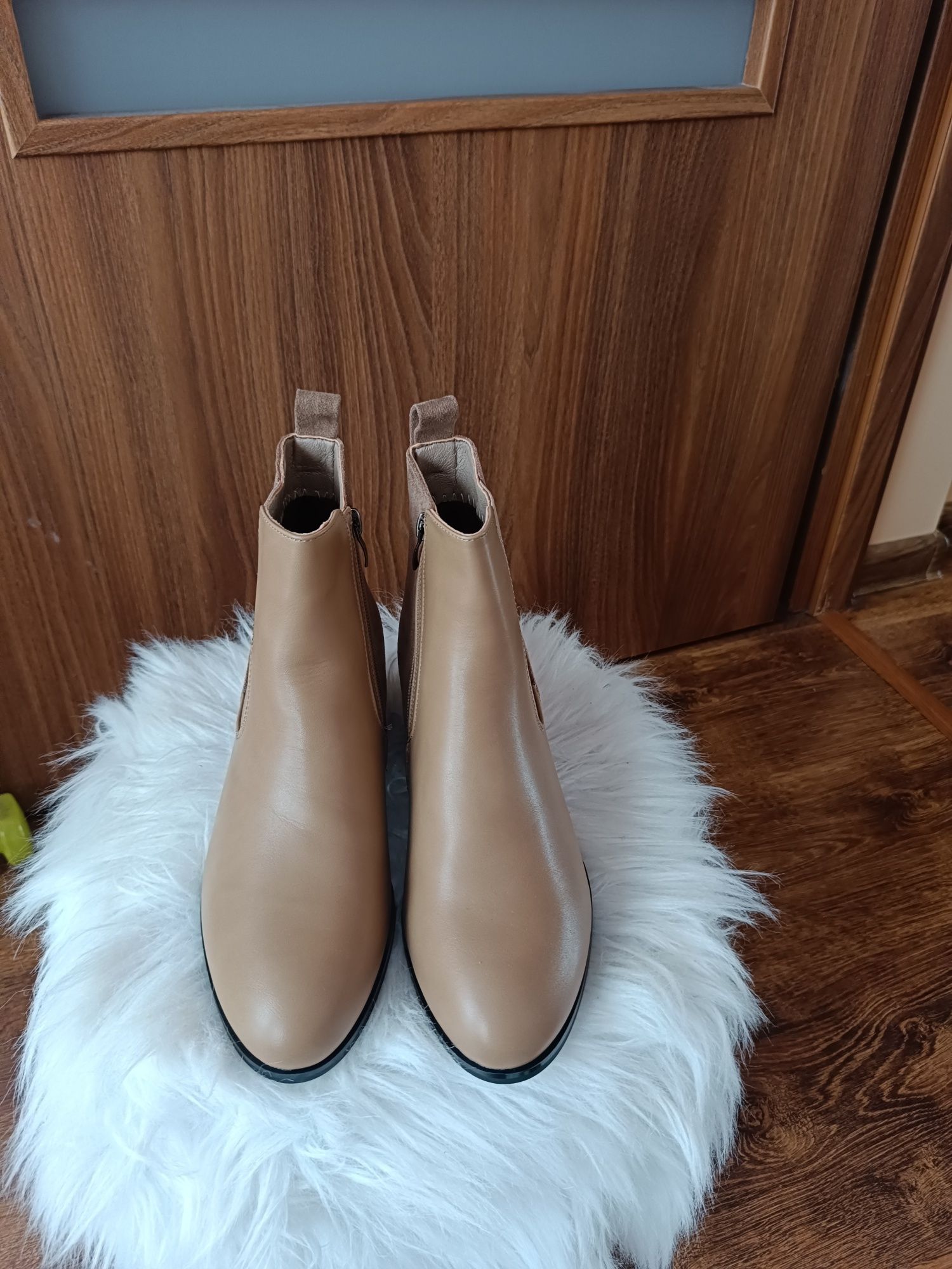 Nowe botki damskie