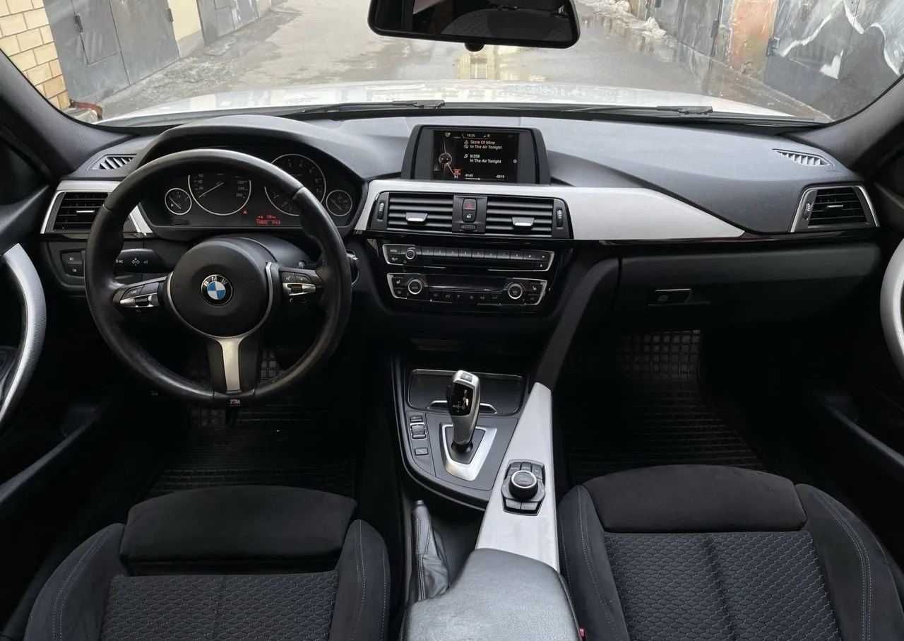 Продам BMW 3 2.0 2016