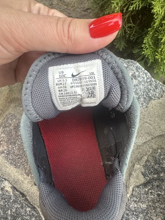 Кросівки Nike 27 розмір