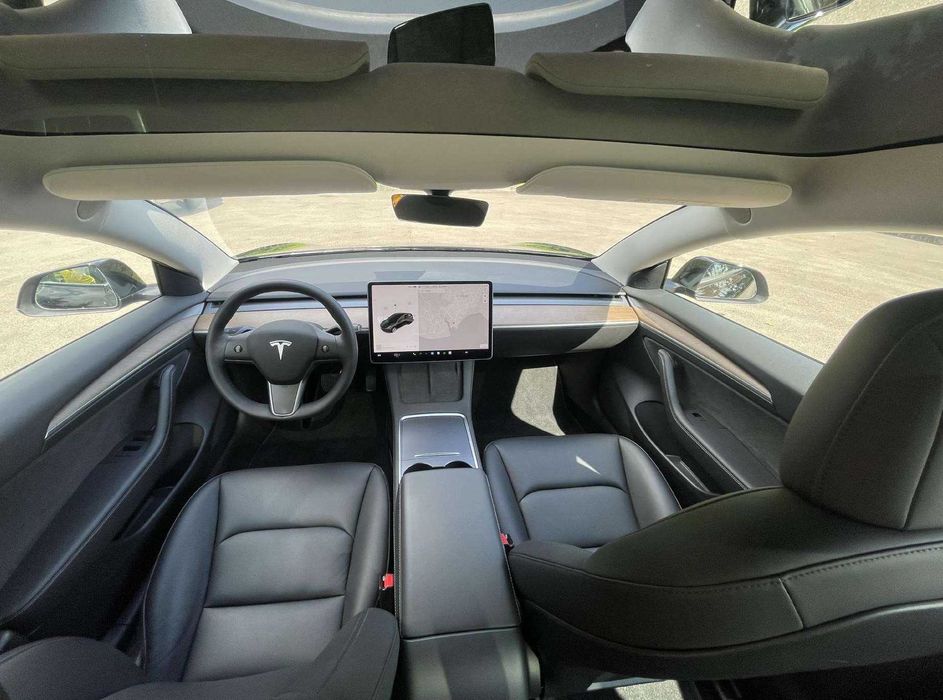 Продам TESLA MODEL 3 2021