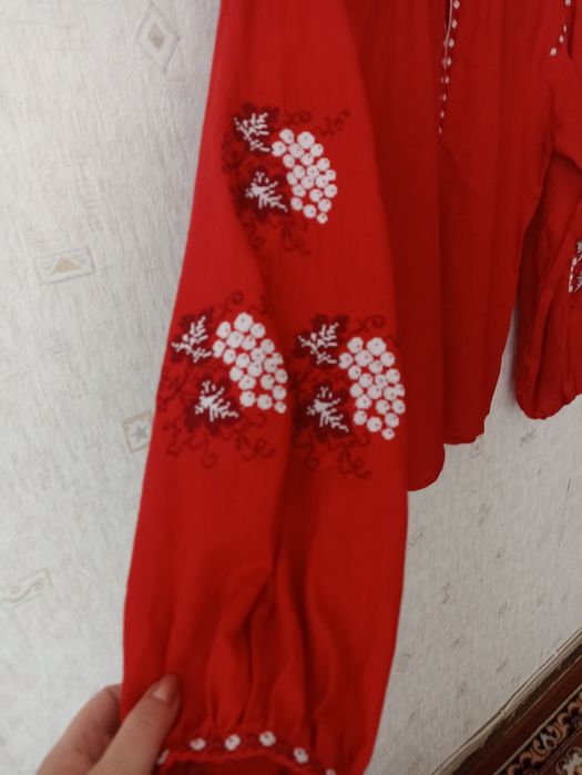 Вишиванка жіноча