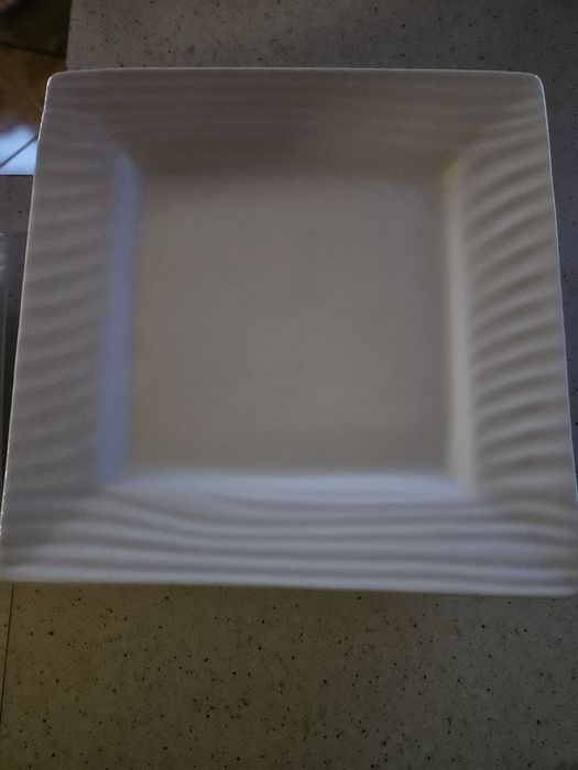 Zastawa stolowa sprzedam