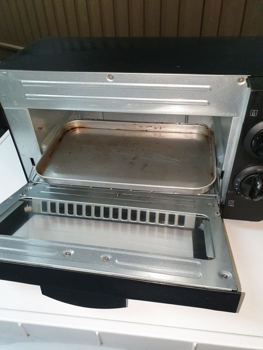 Mini piekarnik clatronic