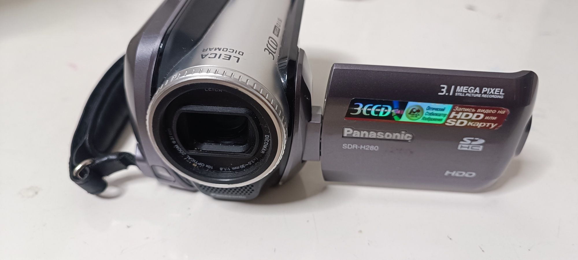 Продам видеокамеру Panasonic SDR-H280EE-S.