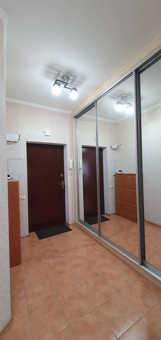 От хозяина Новый привоз кухня студия и отдельно спальня без комиссии