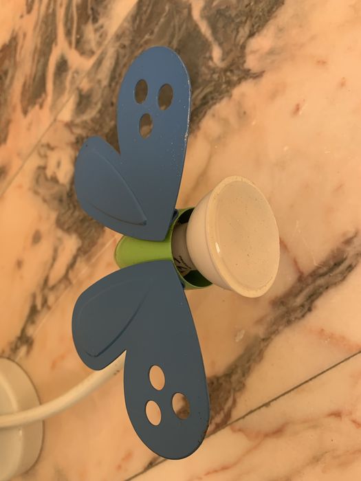 Projetores de luz do Ikea