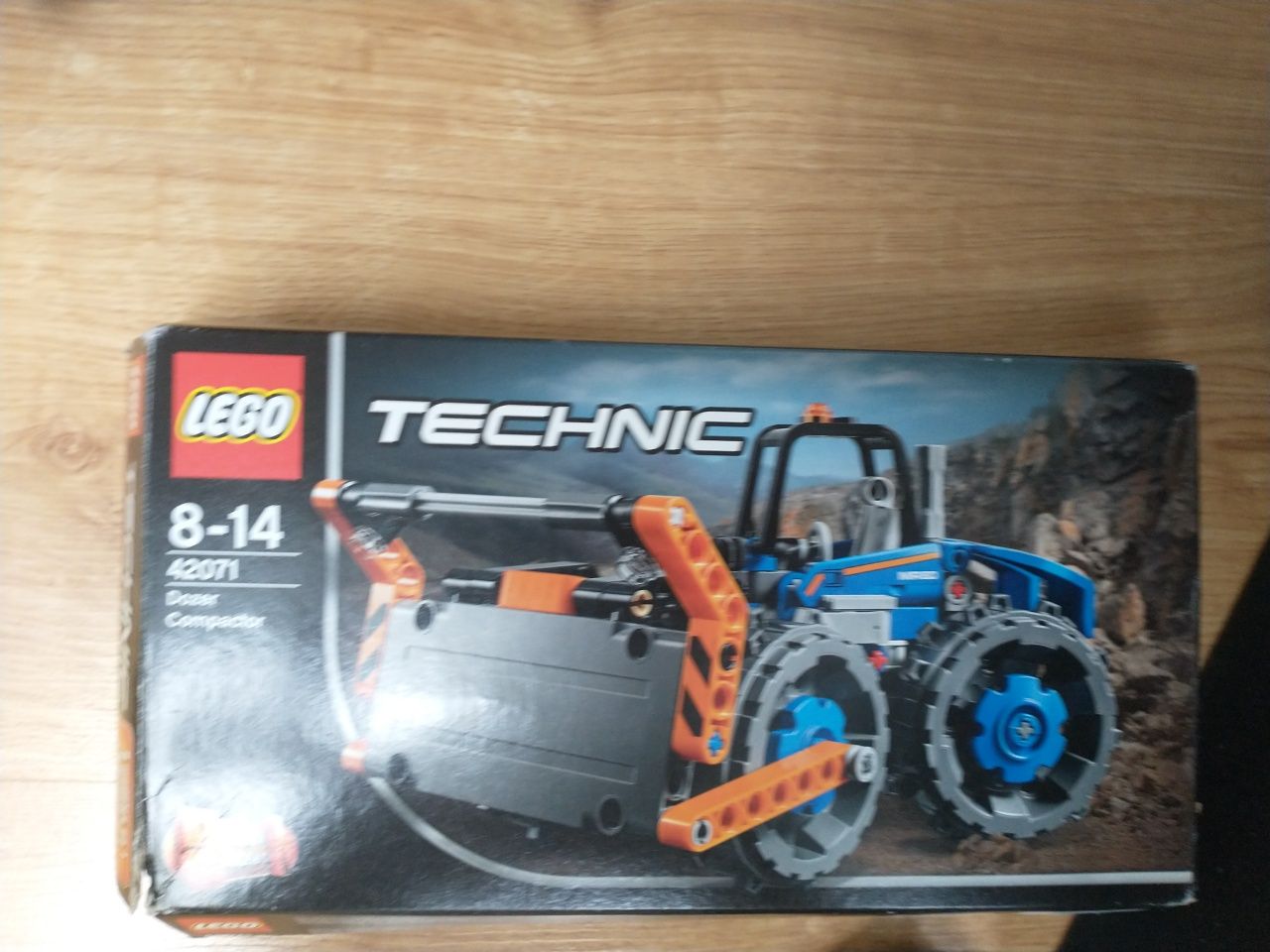 Lego ok. 12.5 kg + instrukcje z pudełkami