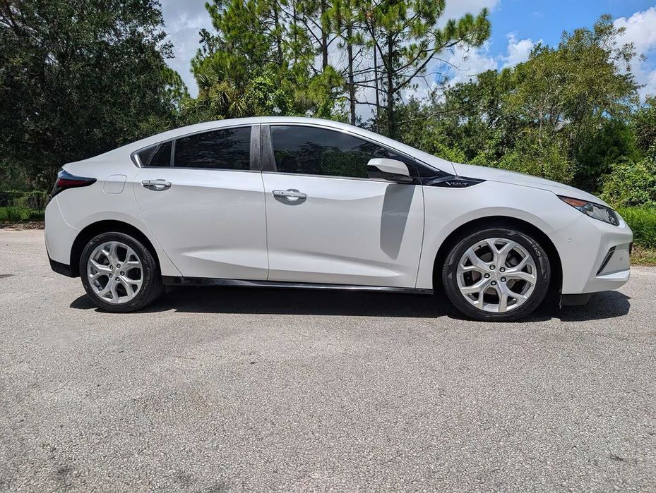 2019 Chevrolet Volt Premier
