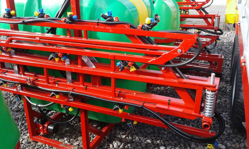 Opryskiwacz BRANDI 600/800/1000 Litrów 15m RSM Zawór Stałociśnieniowy