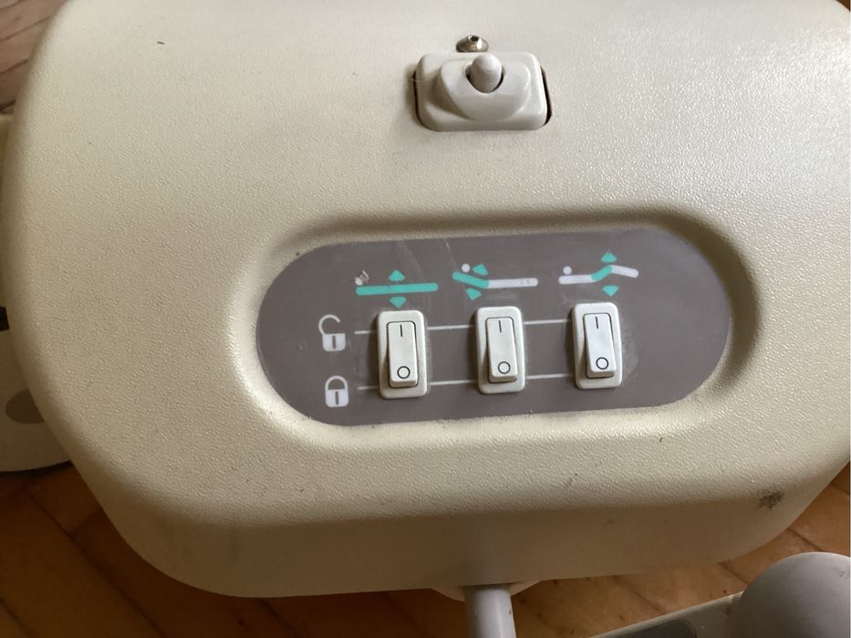 Sprzedam Łóżko medyczne używane