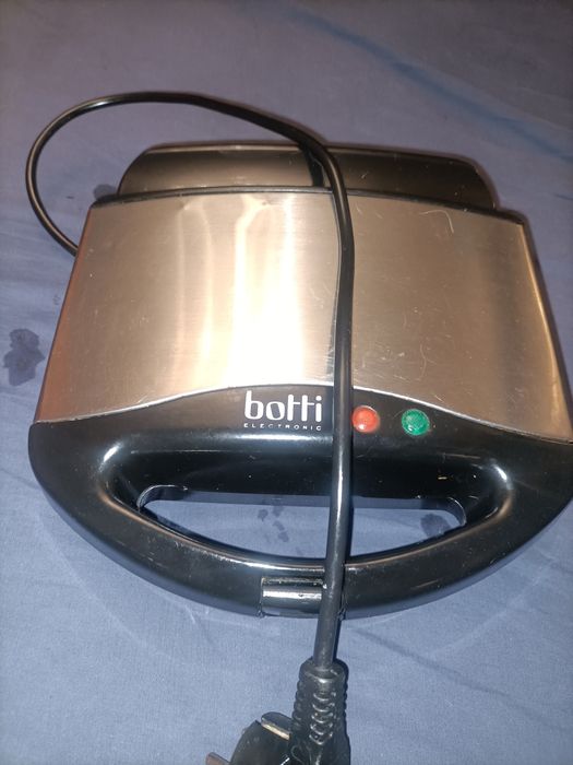 Opiekacz Toster 750 W Botti FS-8012