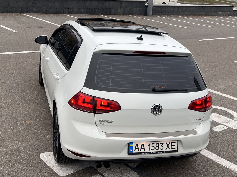 VW Golf 7  1,8 TSI