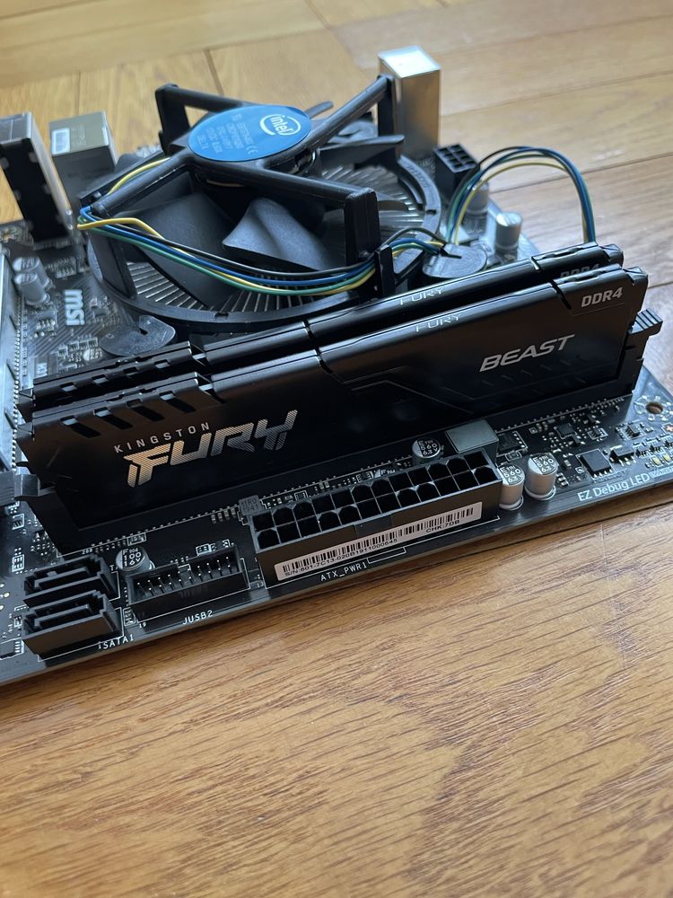 Комплект i3-9100f + msi h310m pro-vd+ + оперативка 16 гб(2x8)kingston