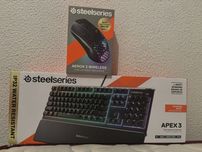 Teclado e rato gamer pouco uso